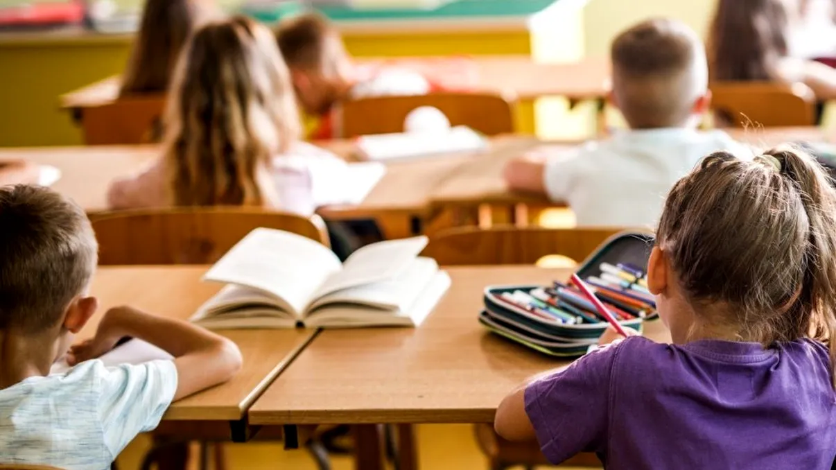 Se suspendă cursurile în mai multe școli din Capitală pe 10 iunie. Detaliile pe care trebuie să le știe părinții