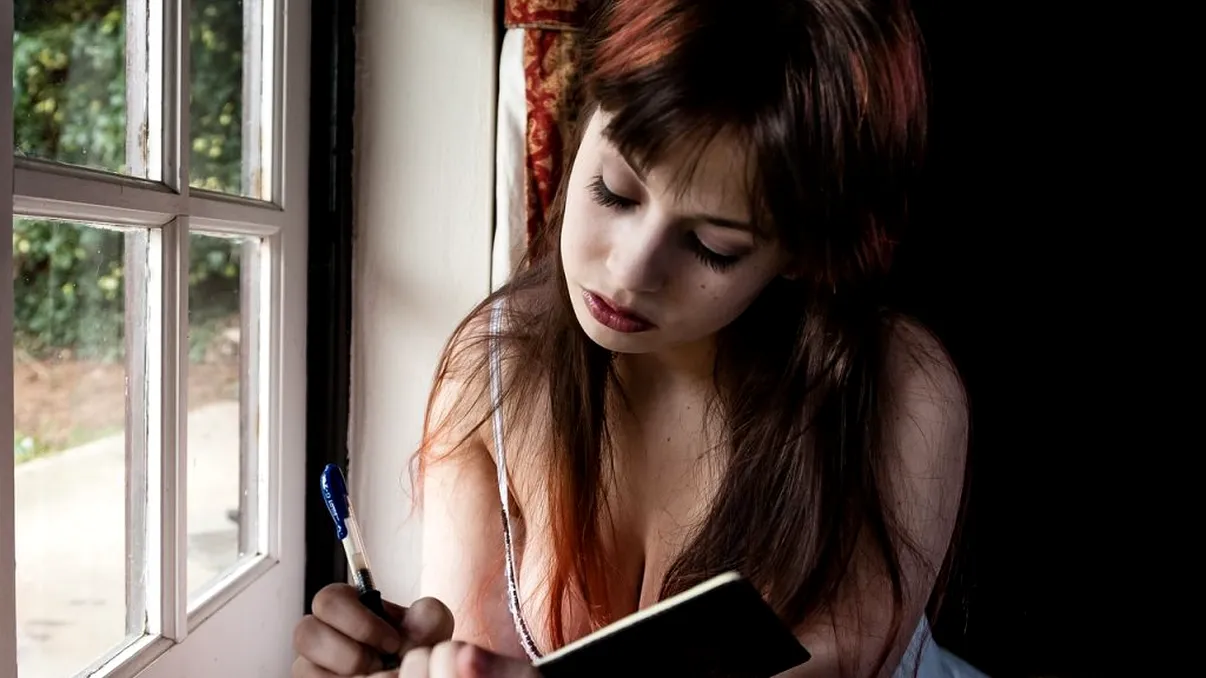 Mesaje de dezamăgire pe care să le trimiți oamenilor care te-au mințit. SMS-uri pentru trădători