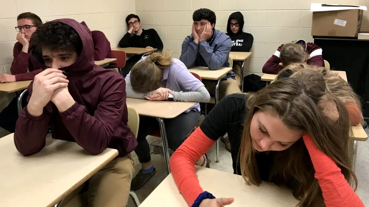 Săli de detenție în școli pentru elevii care deranjează orele. De când ar putea fi introdusă această măsură