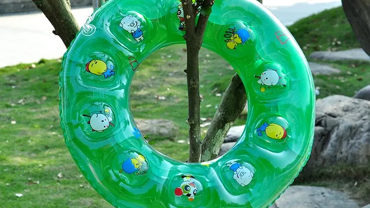 Cât a ajuns să coste un colac la tarabele de pe litoral. Turiștii au crezut că nu văd bine