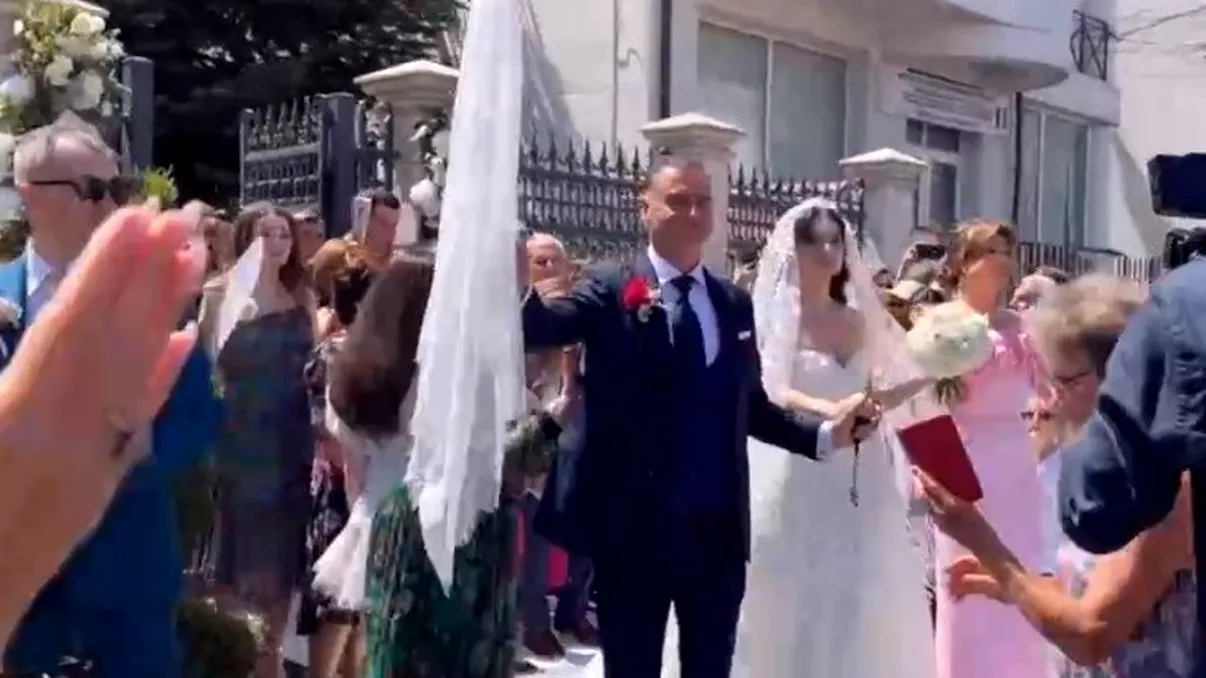 Elena Tănase a îmbrăcat rochia de mireasă. Primele imagini de la nunta anului, soția lui Ianis Hagi arată fabulos VIDEO