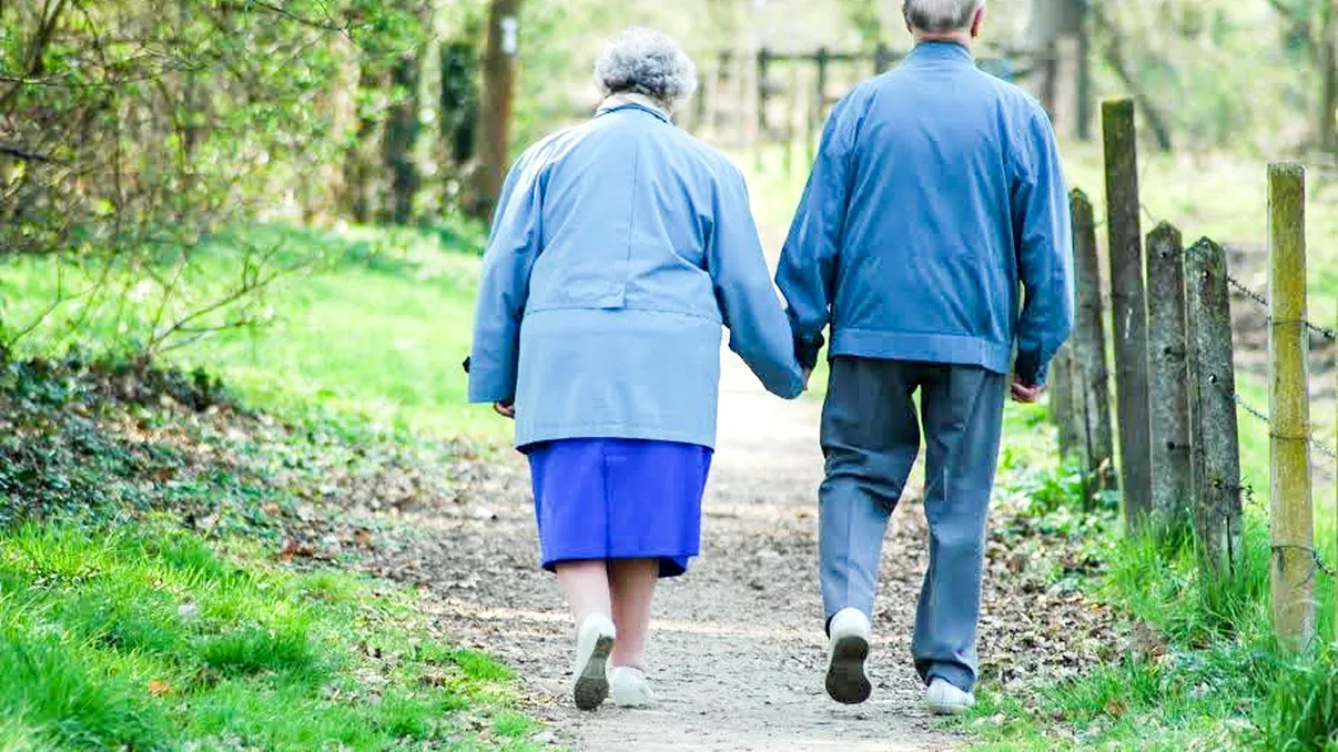 Topul longevităţii în România: judeţele cu cea mai mare speranţă de viaţă. Unde sunt cei mai sănătoși români