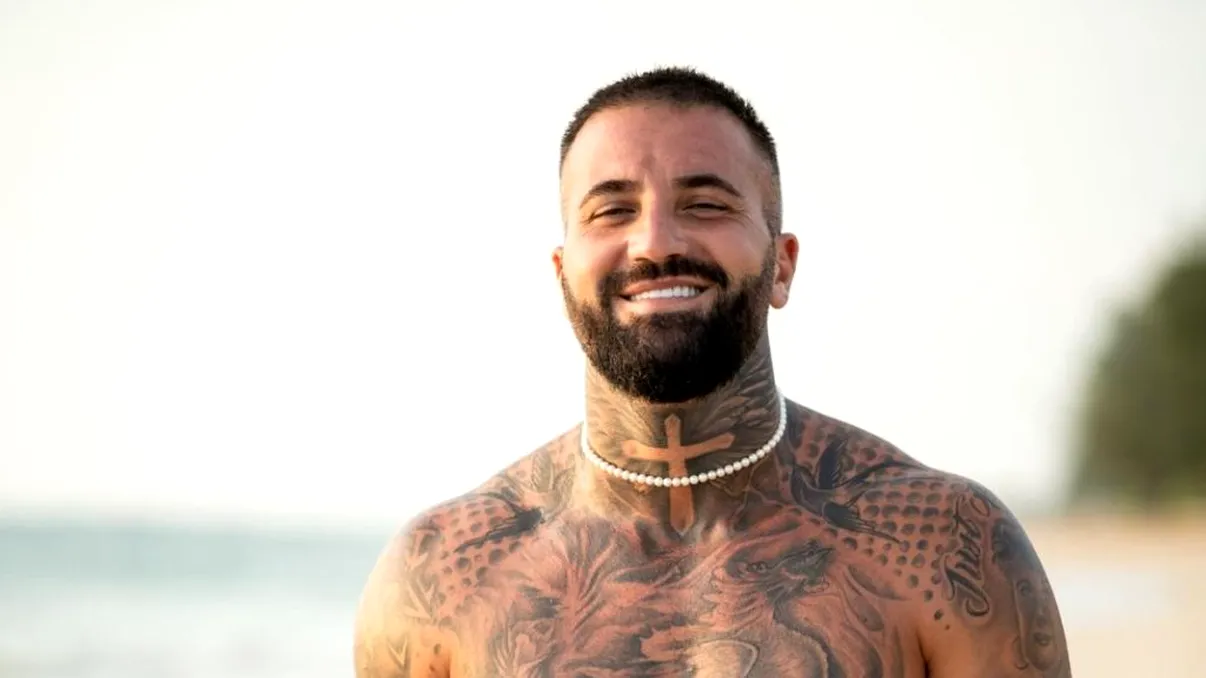 Marcel Andrei de la Insula Iubirii, luat la mișto pe Facebook. A devenit ținta ironiilor pe internet