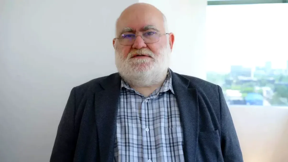 Alfred Bulai a făcut infarct în închisoare. Fostul profesor, transportat de urgență la Spitalul Militar din Capitală. Care este starea lui actuală