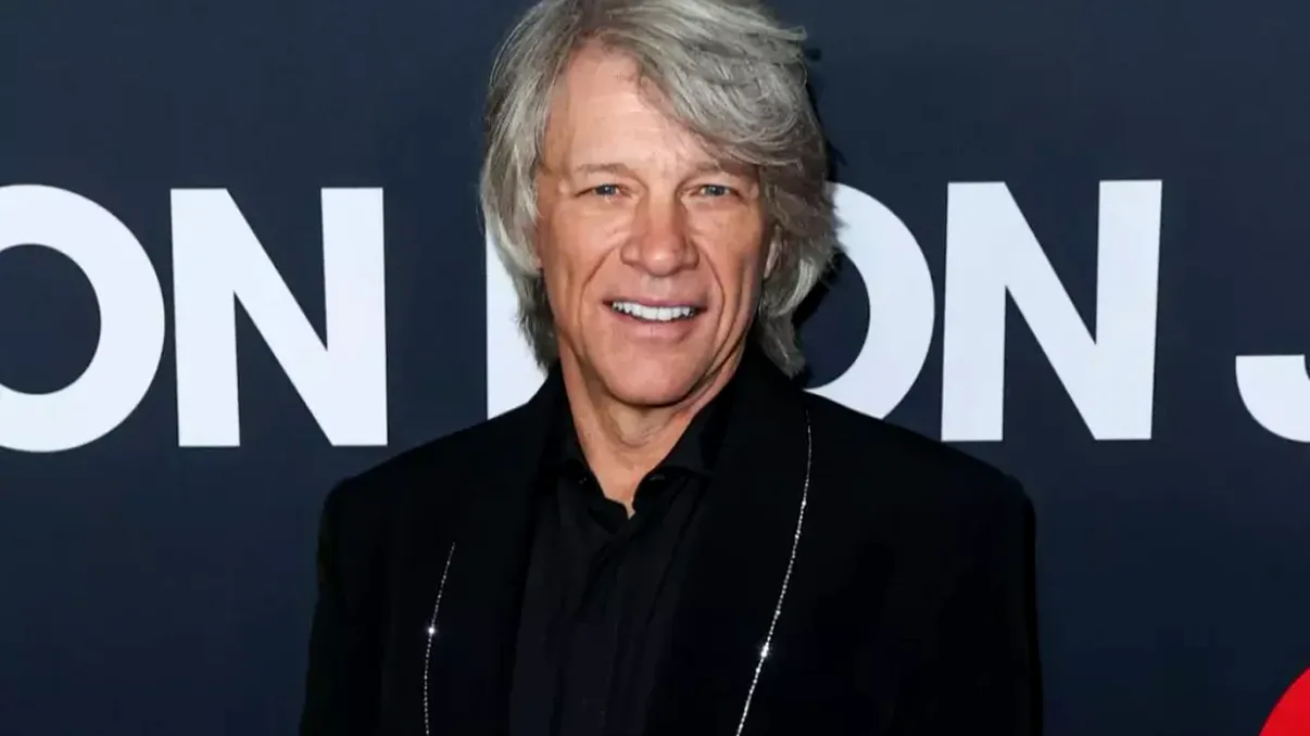 Jon Bon Jovi a salvat o femeie de la moarte. Celebrul artist a oprit-o înainte să sară de pe un pod