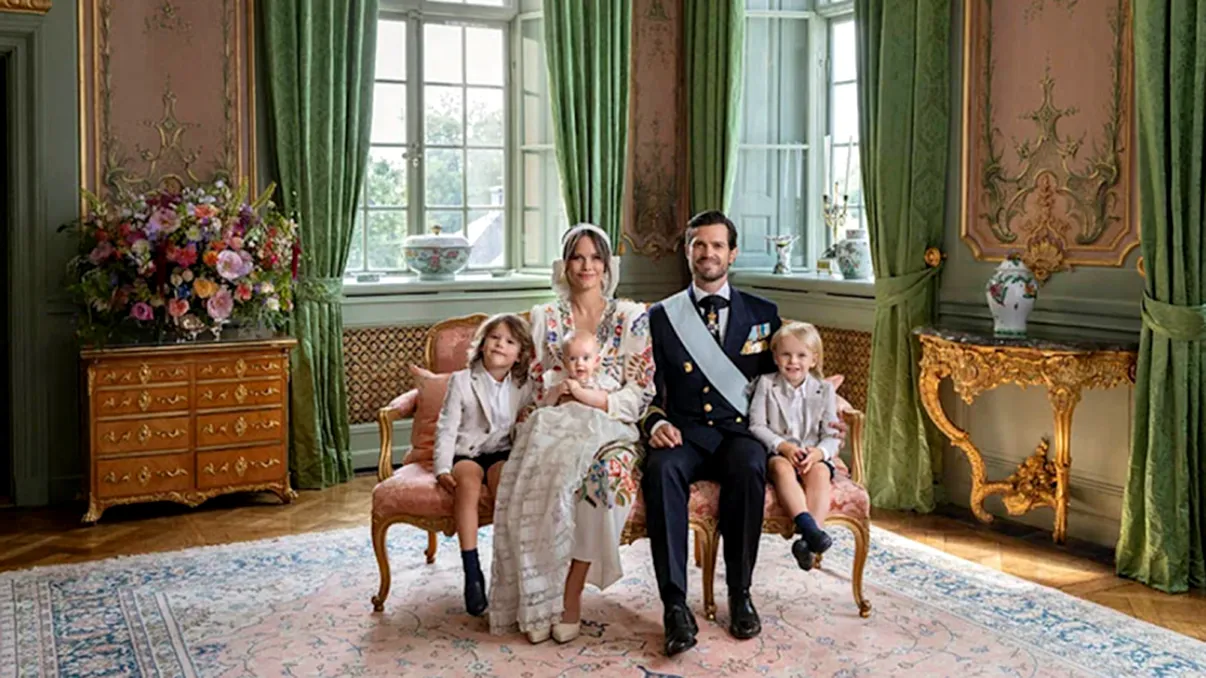 Lacrimi de fericire la Casa Regală. Se mărește familia Prințului Carl Philip cu încă un membru. Prințesa Suediei e însărcinată