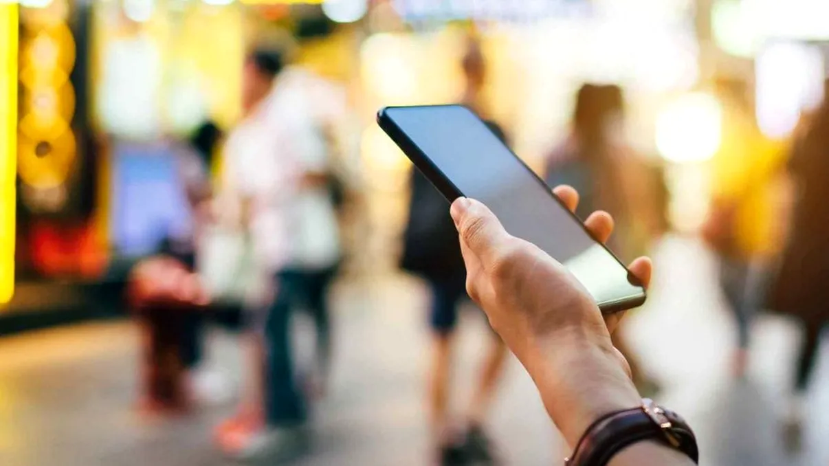 Telefoanele mobile, interzise complet din 11 septembrie 2024! Măsura se aplică pentru orice tip de smartphone în această țară din Europa