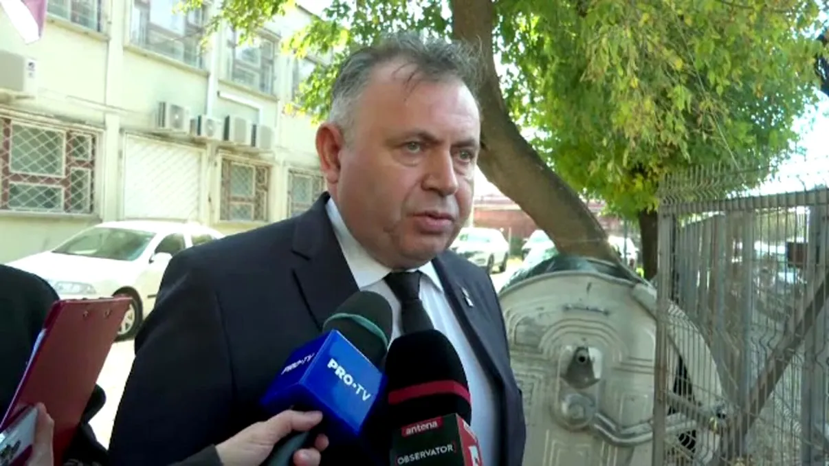 Nelu Tătaru, filmat cu camera ascunsă în timp ce primea bani de la pacienți. Imaginile sunt probă la dosar, procurorii cer ridicarea imunității