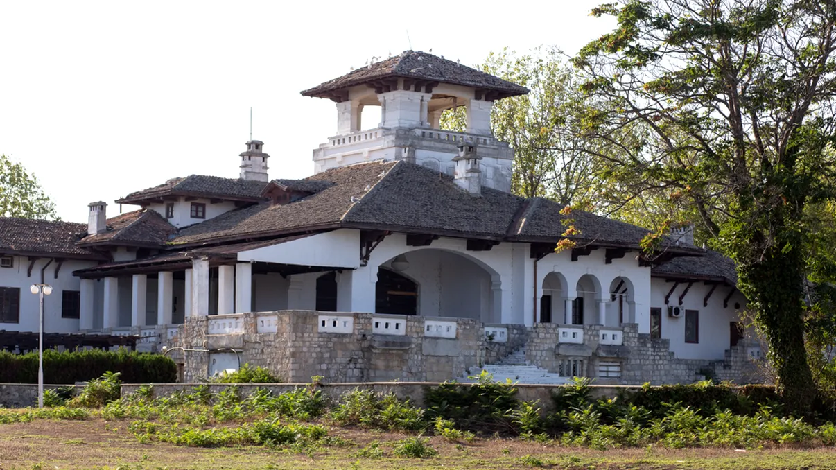 Palatul Reginei Maria din Mamaia se întoarce în patrimoniul statului român. Monumentul istoric fusese privatizat ilegal în anul 2003