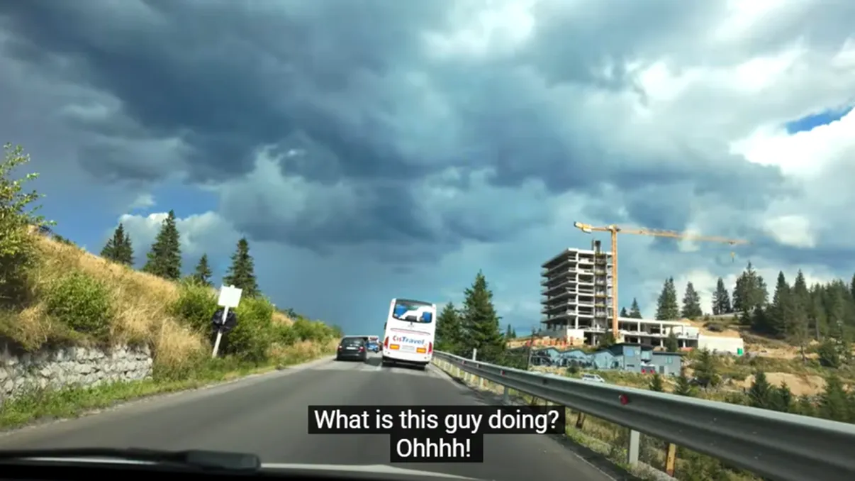 Reacția unor americani când au văzut cum conduc șoferii din România: ”Mai nebuni decât albanezii”