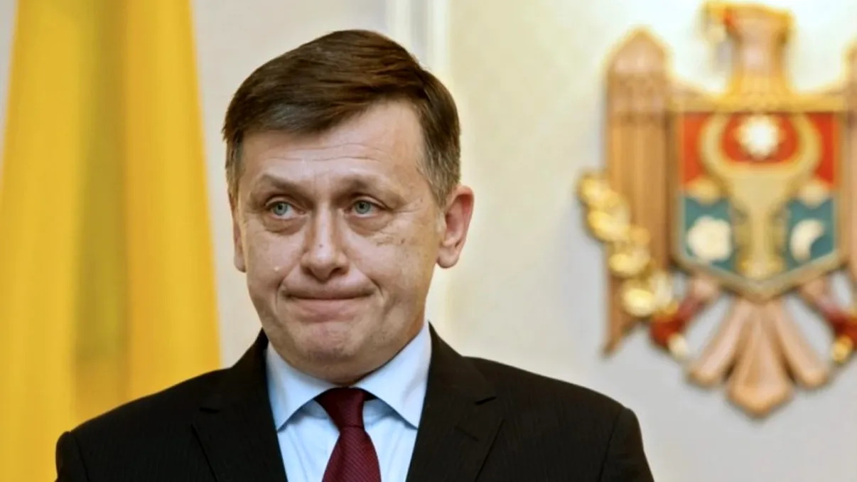 Ce avere are Crin Antonescu și cu ce s-a ocupat în ultimii 10 ani