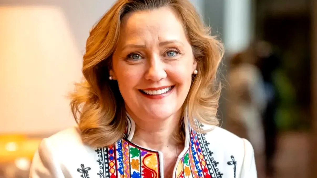 Ce mesaj le-a transmis Elena Lasconi românilor, de Crăciun: ”Împreună este mai ușor să trecem peste orice greutate!”