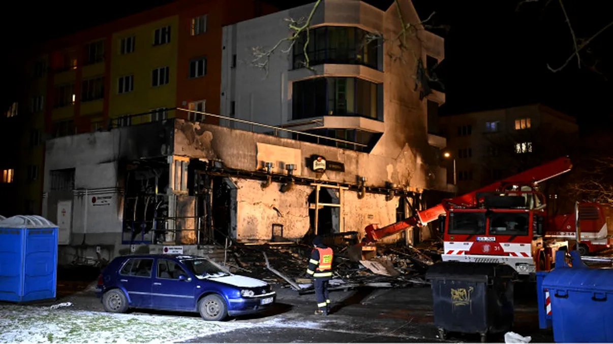 Filmul tragediei din Cehia. Cum s-a produs explozia din restaurant. Șase persoane au murit și alte opt au fost grav rănite