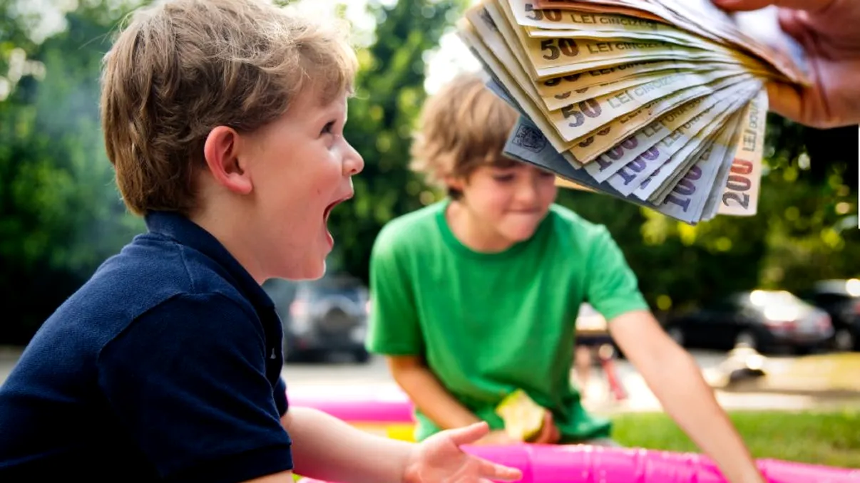 Situațiile în care alocația pentru copii poate fi suspendată. Cum se poate obține reluarea plății