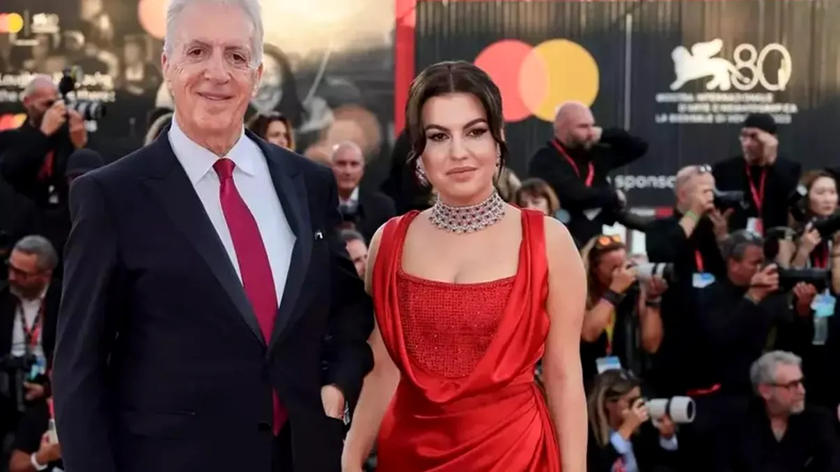 Romina Gingașu, aniversare specială de Ziua Îndrăgostiților: „8 ani împreună, ca un infinit”