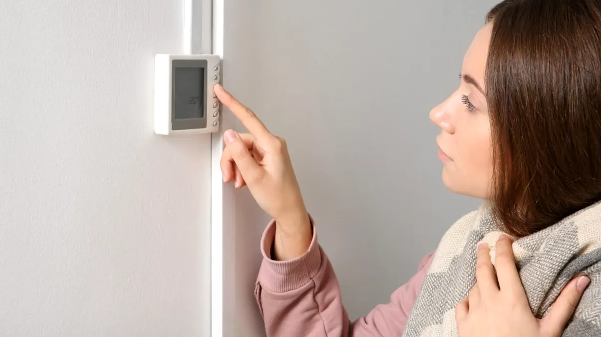 Temperatura ideală în casă când e ger afară. La câte grade trebuie să setezi termostatul centralei ca să nu te trezești cu costuri uriașe