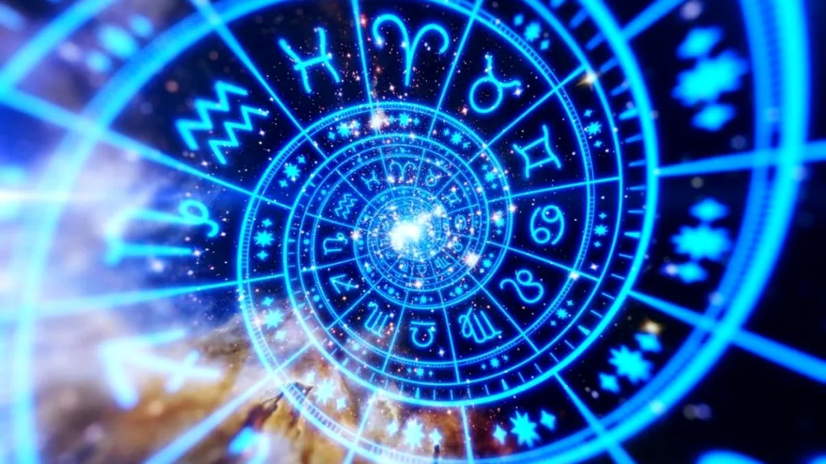 Horoscop special de Paște 2025. Zodiile care primesc protecție divină, trăiesc momente de fericire deplină