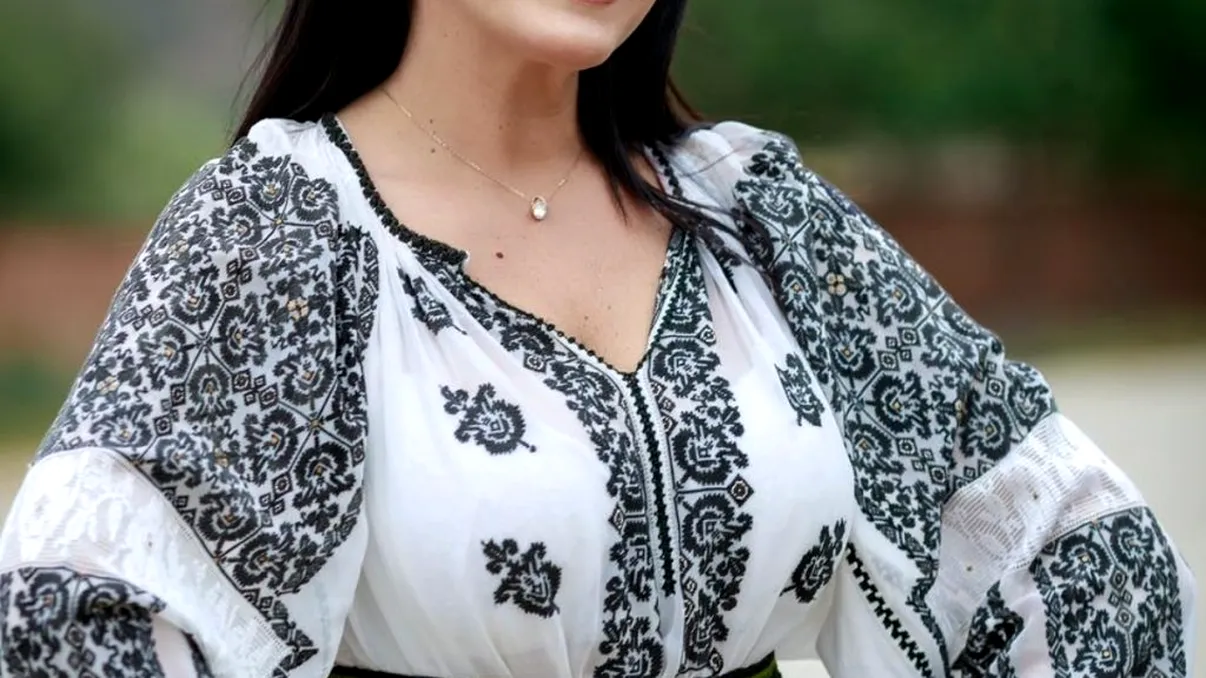 Cântăreaţa de muzică populară care a slăbit 25 de kilograme. Nu o recunoşti. Foto