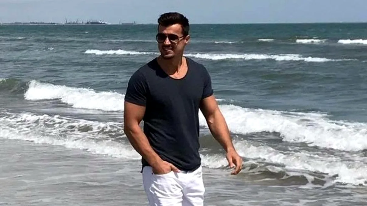 Adrian Alexandrov, apariție fără Elena Udrea. Unde a fost surprins partenerul fostului politician imediat după vacanța ce le-a pus viața în pericol