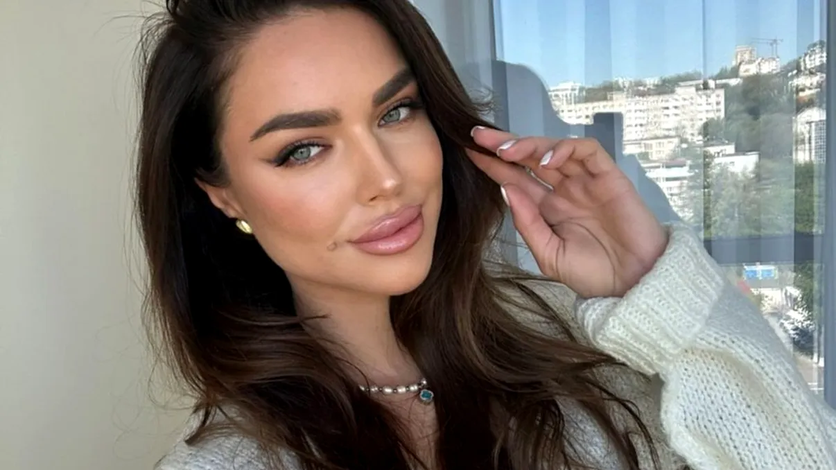 De la cea mai mare pierdere, la Insula iubirii. Povestea impresionantă a Cristinei Scarlevschi: „Cel mai greu pentru un părinte este să își înmormânteze copilul”. EXCLUSIV