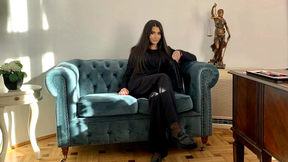 Elena Băsescu, noi schimbări fizice. Cum arată acum fiica cea mică a fostului preşedinte