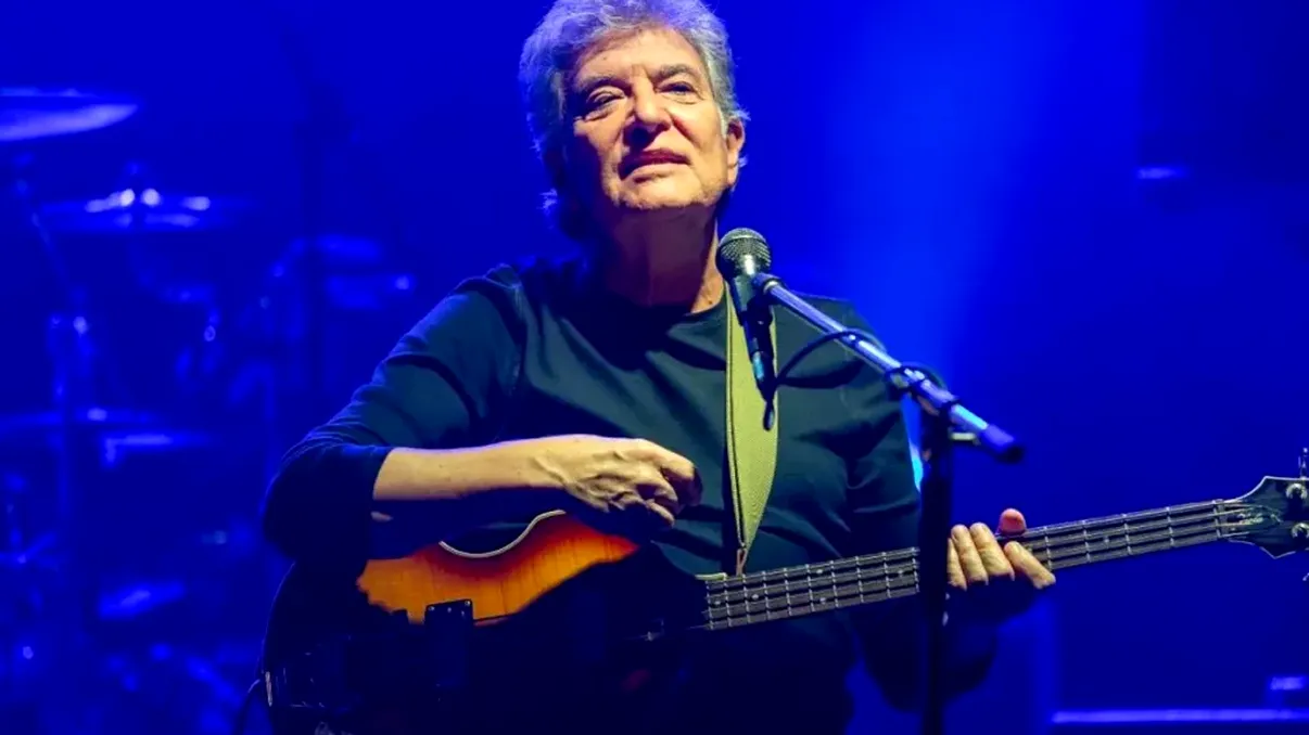 Unde va fi depus trupul lui Mugurel Vrabete și când va avea loc înmormântarea. Anunțul trupei Holograf