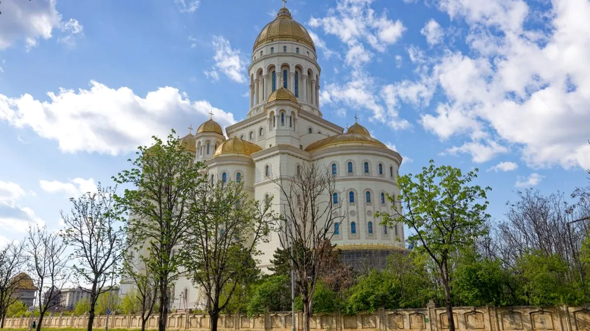 De ce nu va fi deschisă Catedrala Neamului de Paște și unde se vor ține slujbele. Anunțul Patriarhiei