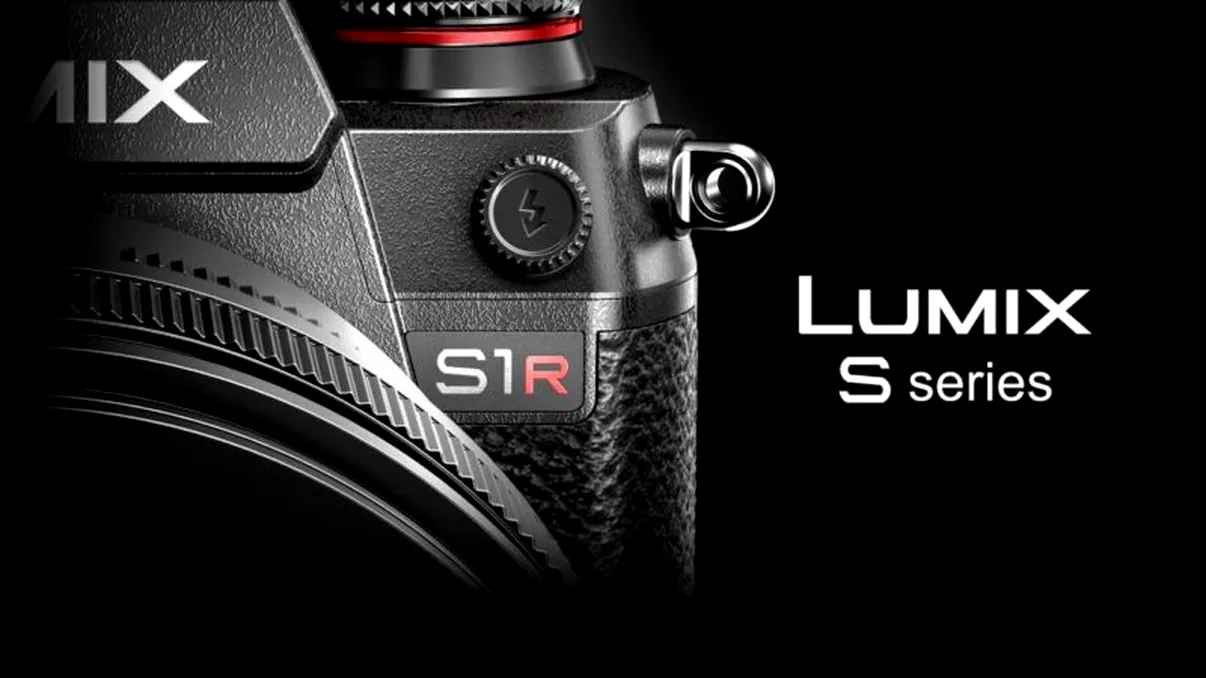 Panasonic lansează două camere de top ca să concureze cu Sony