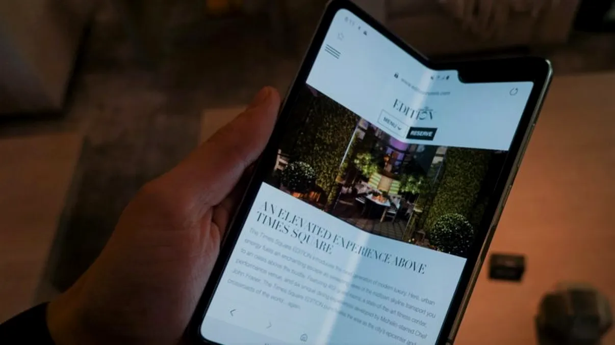 Samsung Galaxy Fold are o nouă dată de livrare. Când va fi disponibil telefonul?