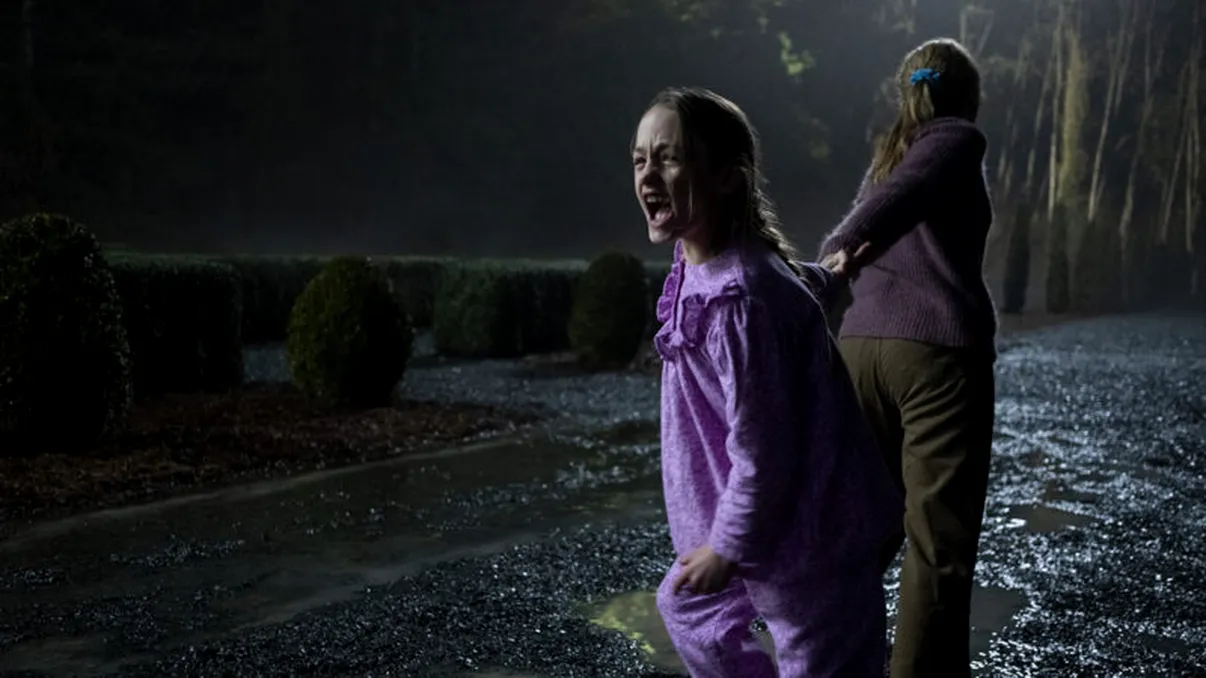 5 filme și seriale de pe Netflix care să bage groaza în tine în noaptea de Halloween