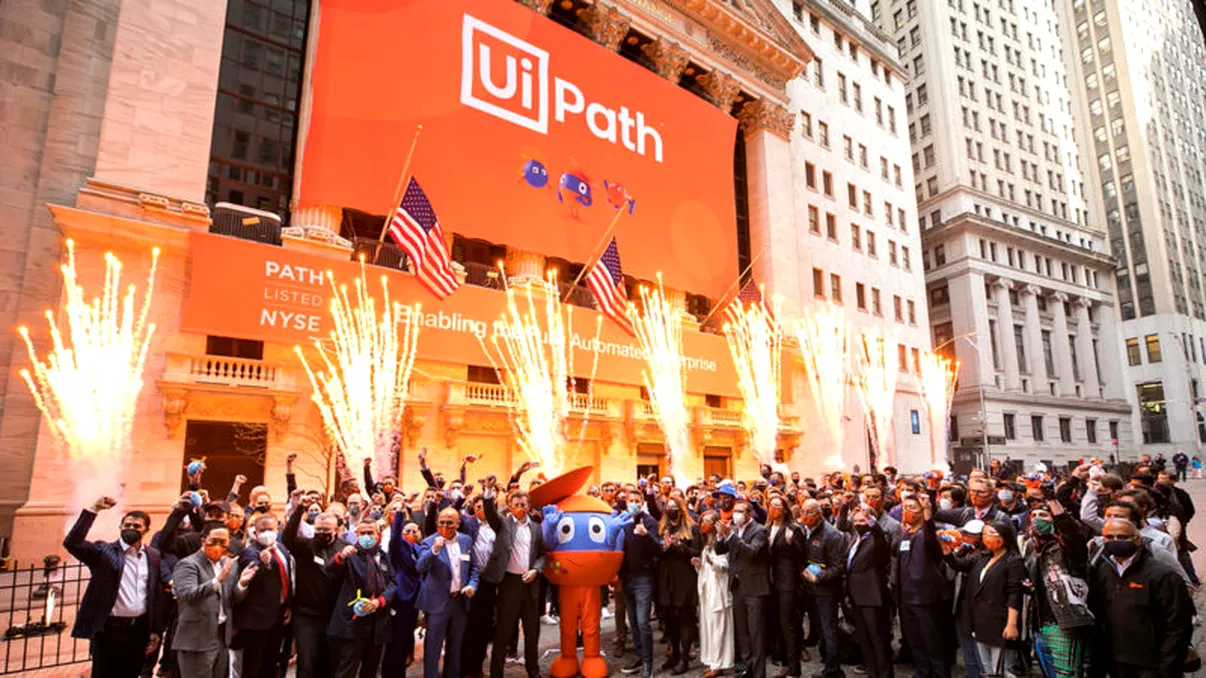 Crezi în viitorul UiPath? Cum poți cumpăra acțiuni ale companiei listate la Bursa din New York