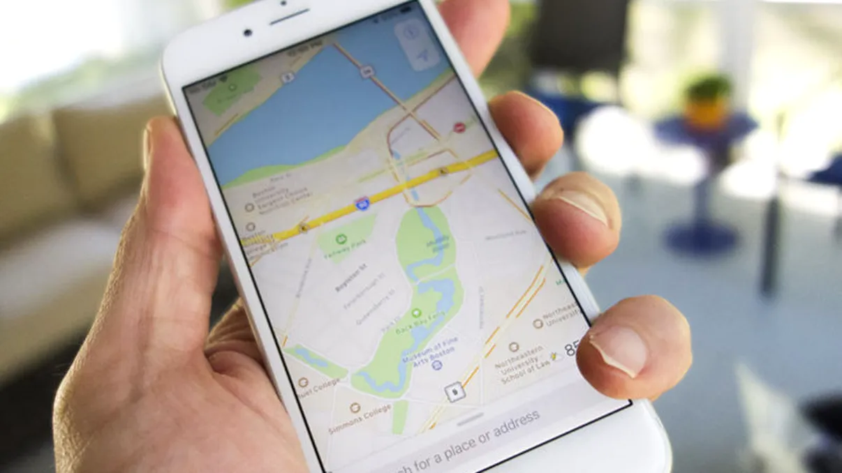 Poți uita de Waze și Google Maps după ce testezi noile funcții Apple: ce a anunțat compania