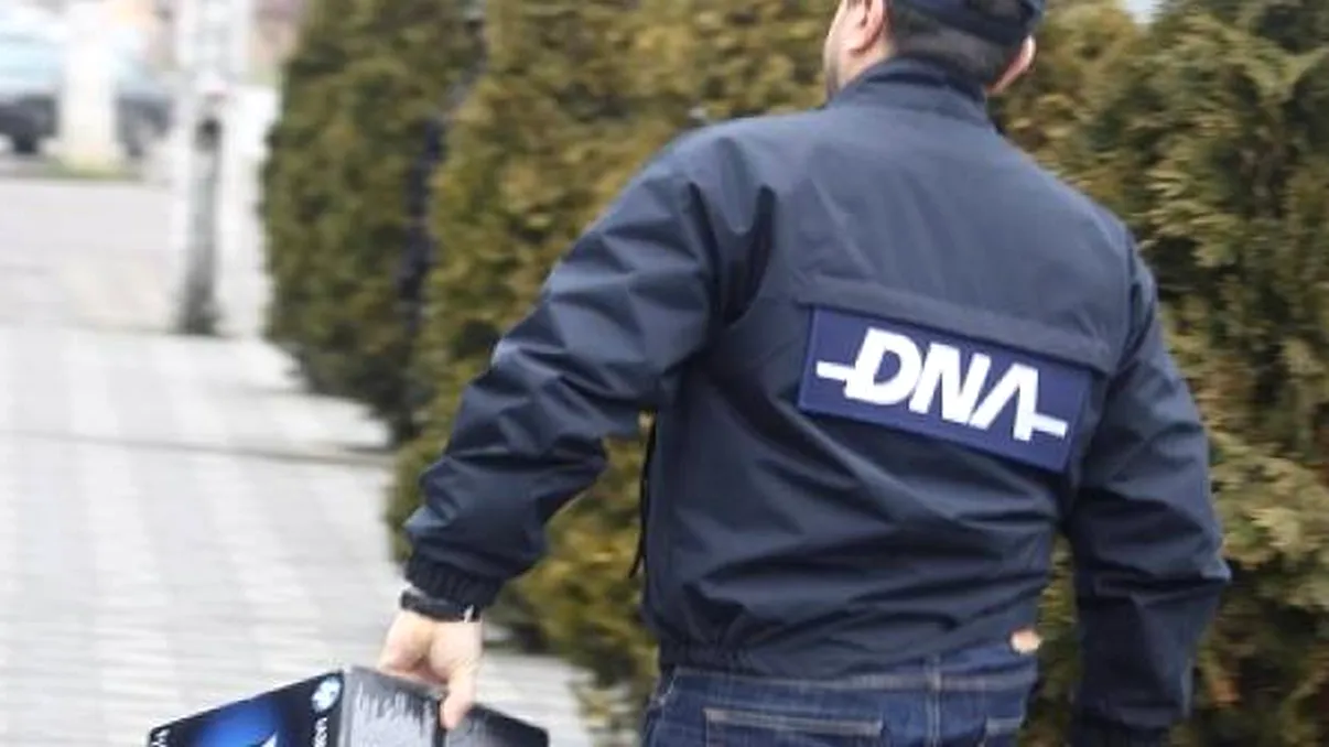 Percheziții DNA la sediul Primăriei Timișoara. Fosta șefă a Serviciului Resurse Umane, urmărită penal