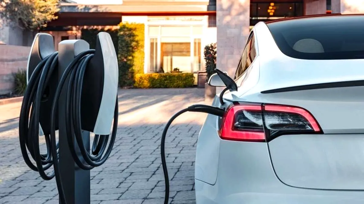 Mașinile electrice nu sunt perfecte: ce trebuie să știi înaintea achiziției de autoturisme verzi