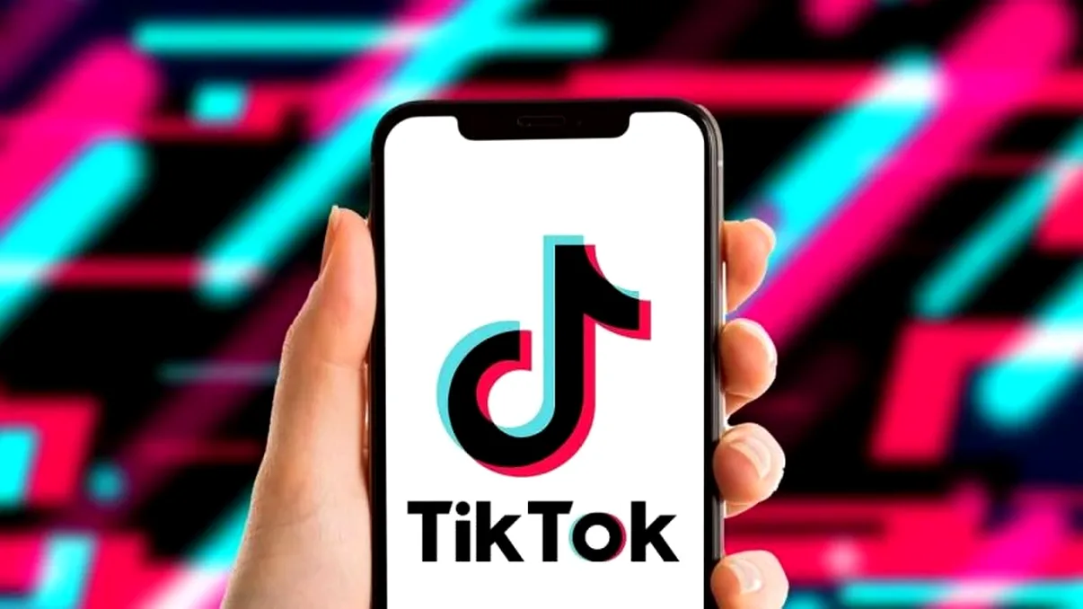 TikTok se aliniază modei actuale: funcție nouă, bazată pe AI