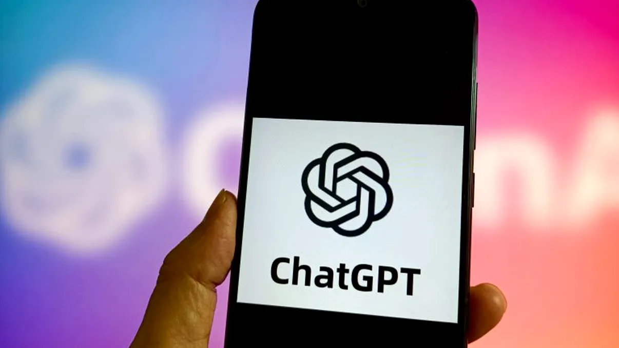 ChatGPT, direct în telefonul tău Android: când poți descărca aplicația