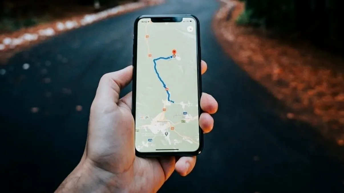 Google, în tribunal cu Apple: ce au de împărțit, cum afectează modul în care folosim Google Maps