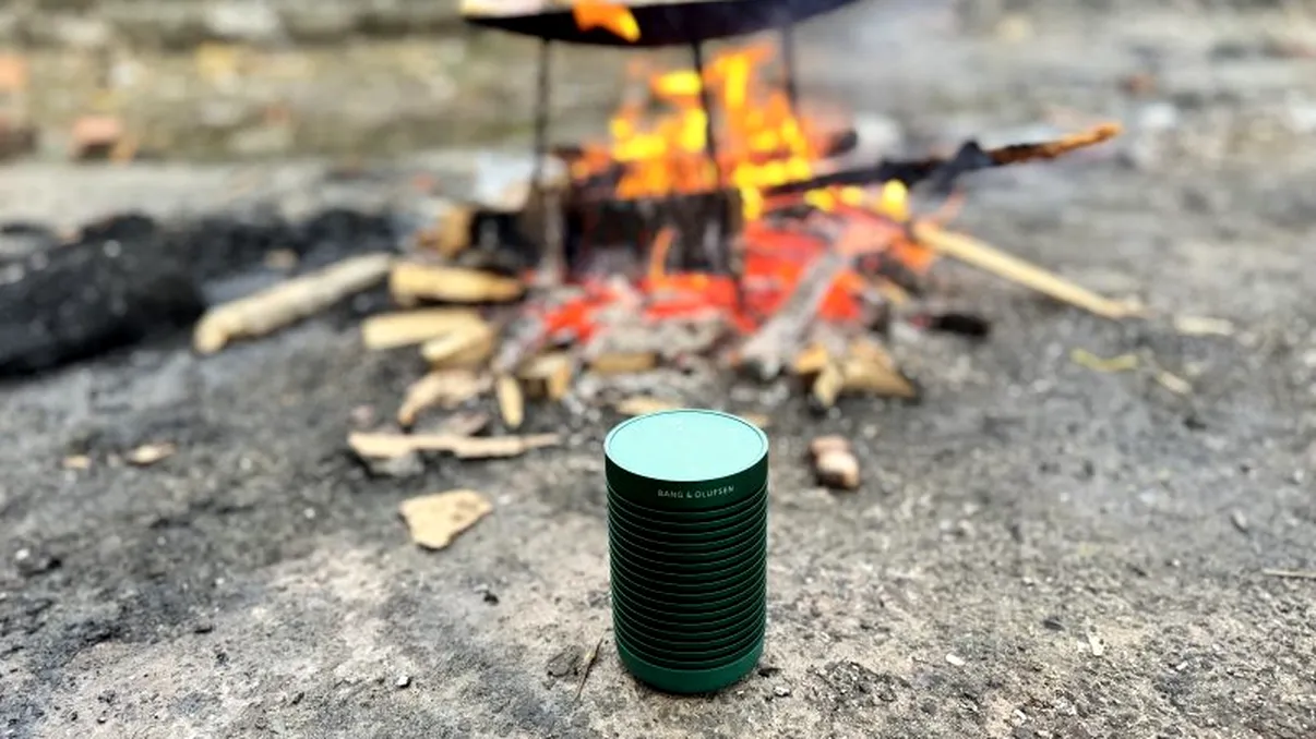 REVIEW Bang & Olufsen Beosound Explore - boxa de cursă lungă care scoate aventurierul din tine