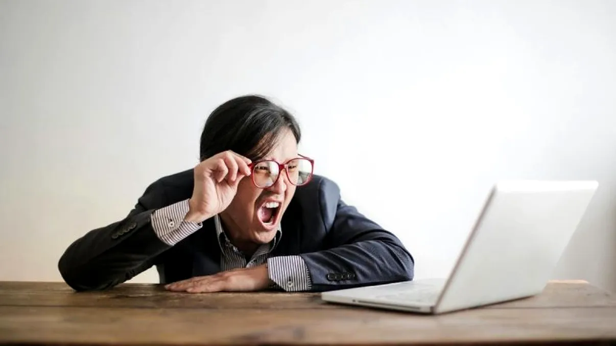 Nemulțumirea generalizată în rândul IT-iștilor: 80% dintre programatori nu sunt fericiți cu cariera lor