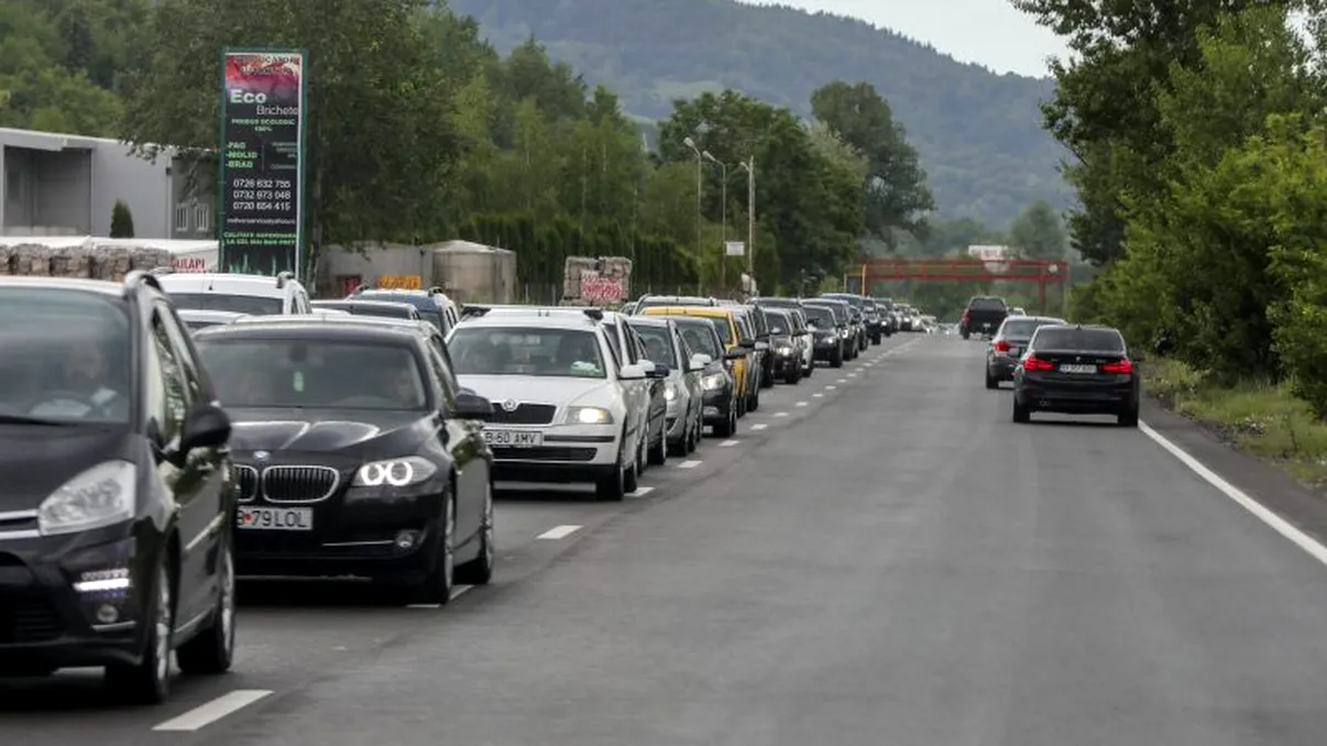 Traficul infernal de pe Valea Prahovei, pe cale să devină istorie. Încep lucrările pentru noua rută alternativă a DN1