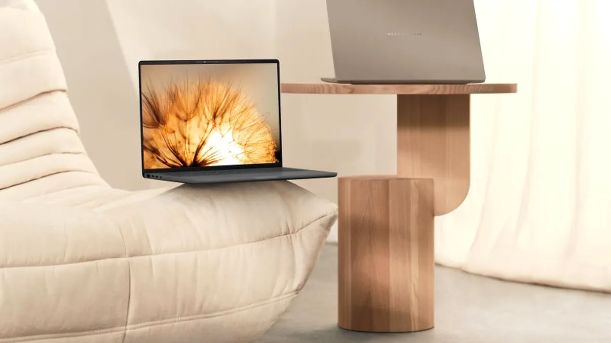 ASUS lansează laptopul ultraportabil de sub un kilogram în România. Zenbook A14 vine cu inteligență artificială și Snapdragon X Elite