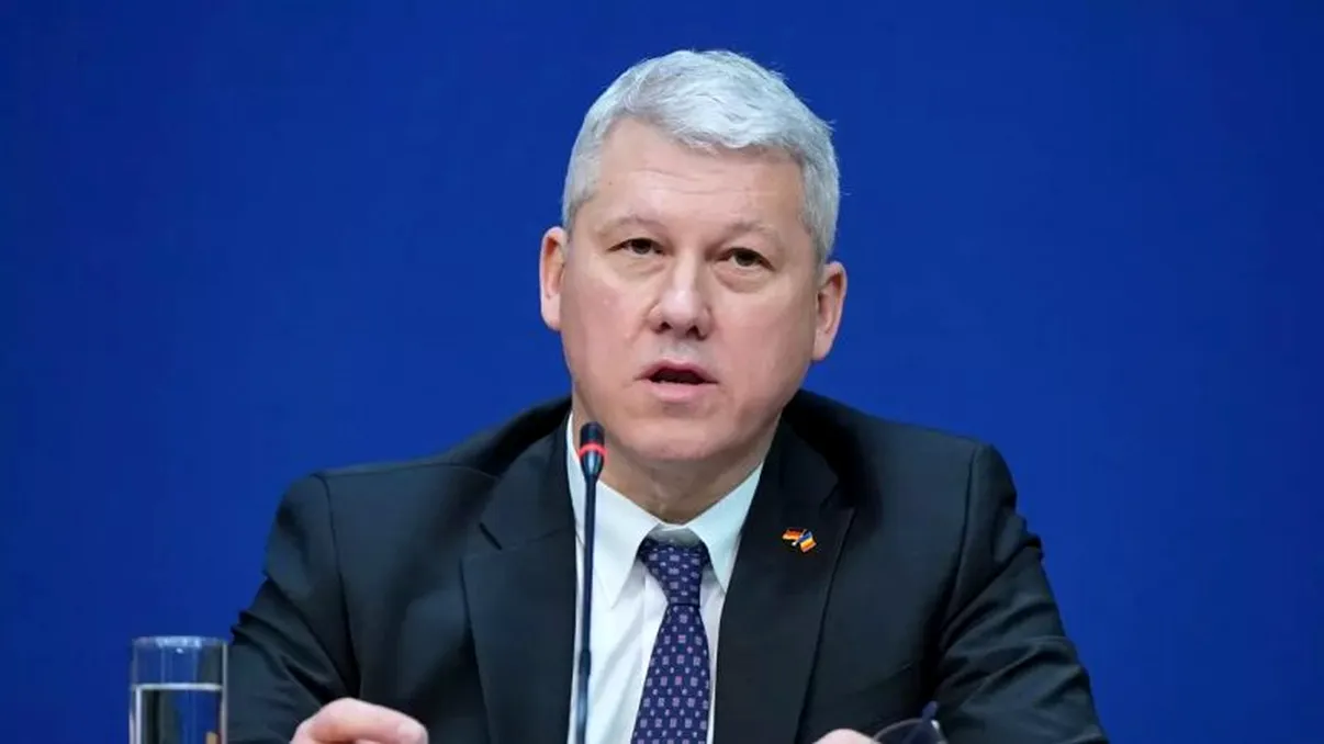 Cine este Cătălin Predoiu, noul preşedinte PNL. Averea acumulată de politician