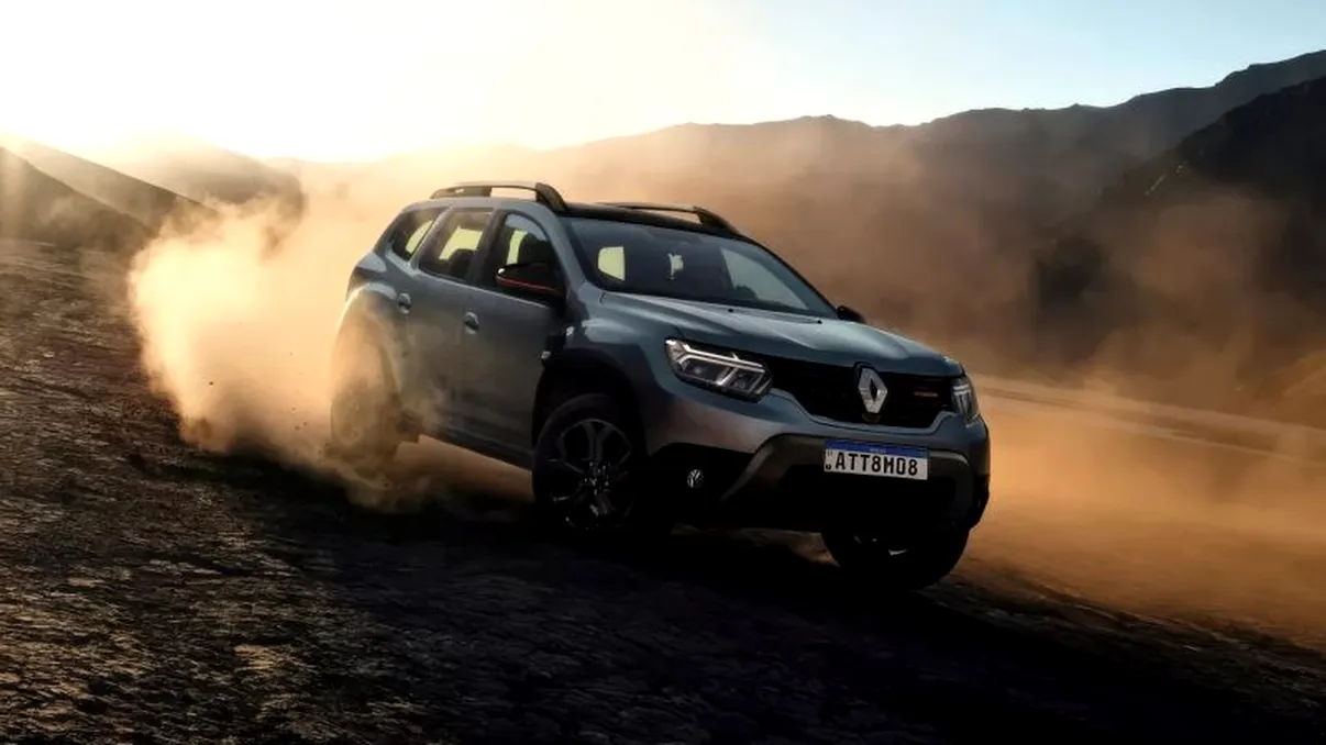 Dacia Duster în varianta cea mai frumoasă o găsești doar cu sigla Renault. Unde se vinde versiunea facelift și de ce este specială