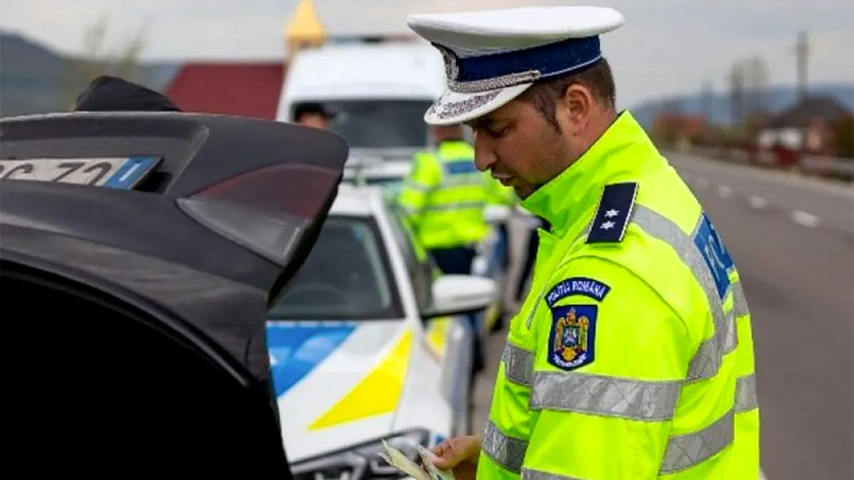 Actul care trebuie depus în 30 de zile de către şoferii din România. Informaţiile de pe certificatul de înmatriculare trebuie să fie actualizate