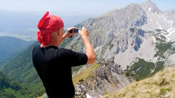 Senzorul viitorului: 12MP si 1080/60p
