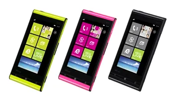 Fujistu Toshiba IS12T - Primul telefon cu Mango