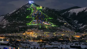 Papa Benedict XVI a spus: Sa fie lumina... cu Android!