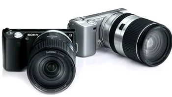 Tamron creeaza alternative pentru SONY NEX. Suna bine 18-200mm, nu?