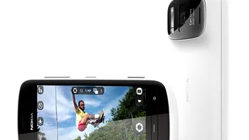 Nokia 808 PureView isi face aparitia in Europa