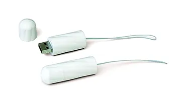 Stick-ul USB pentru... fete